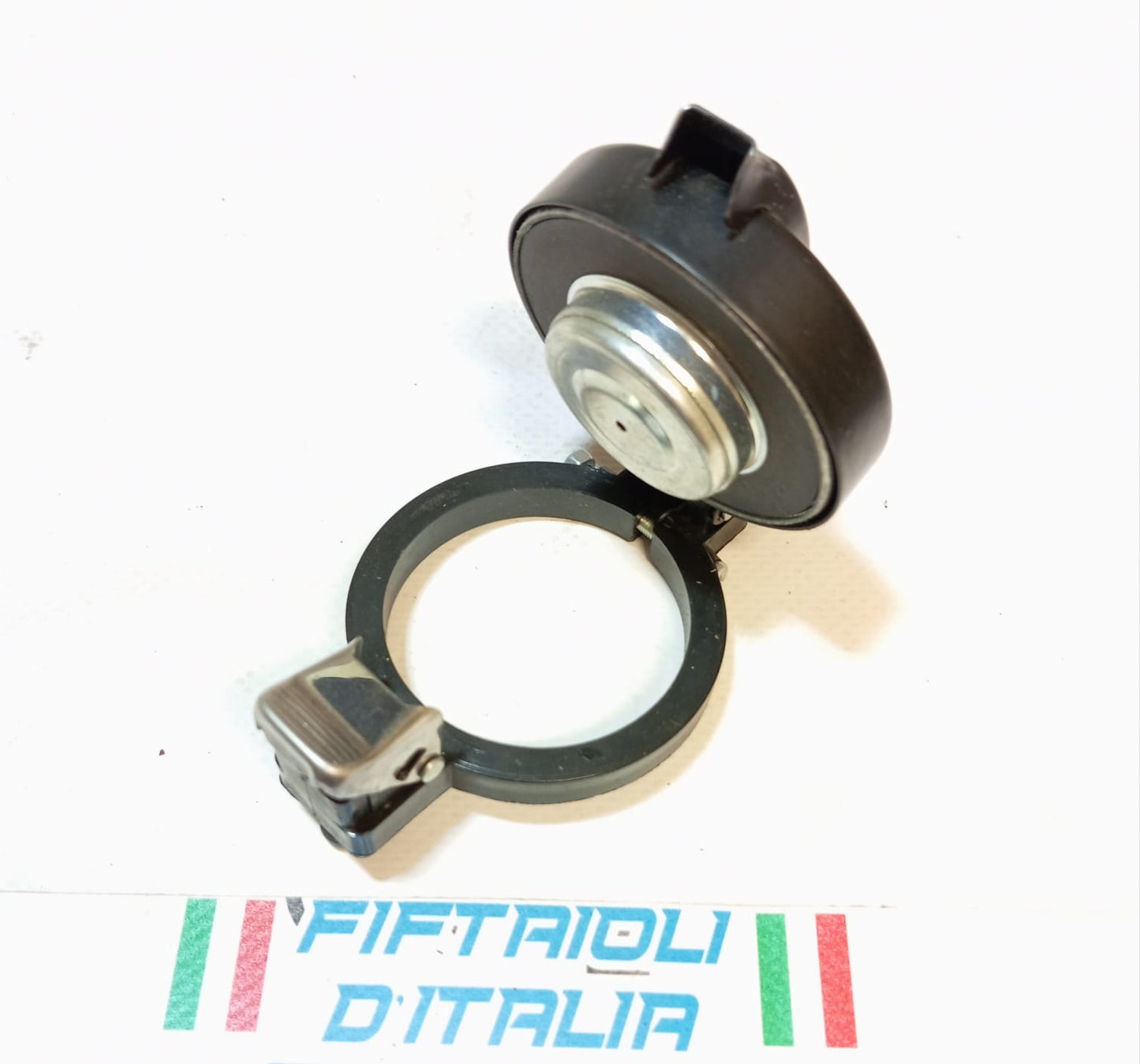 TAPPO BENZINA NERO PER FIFTY