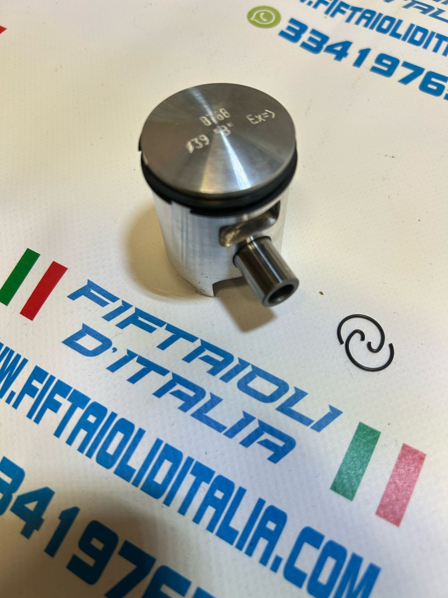 PISTONE 39 B